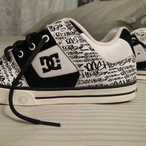 DC Skate Shoes Black & White Script Leather 7.5men